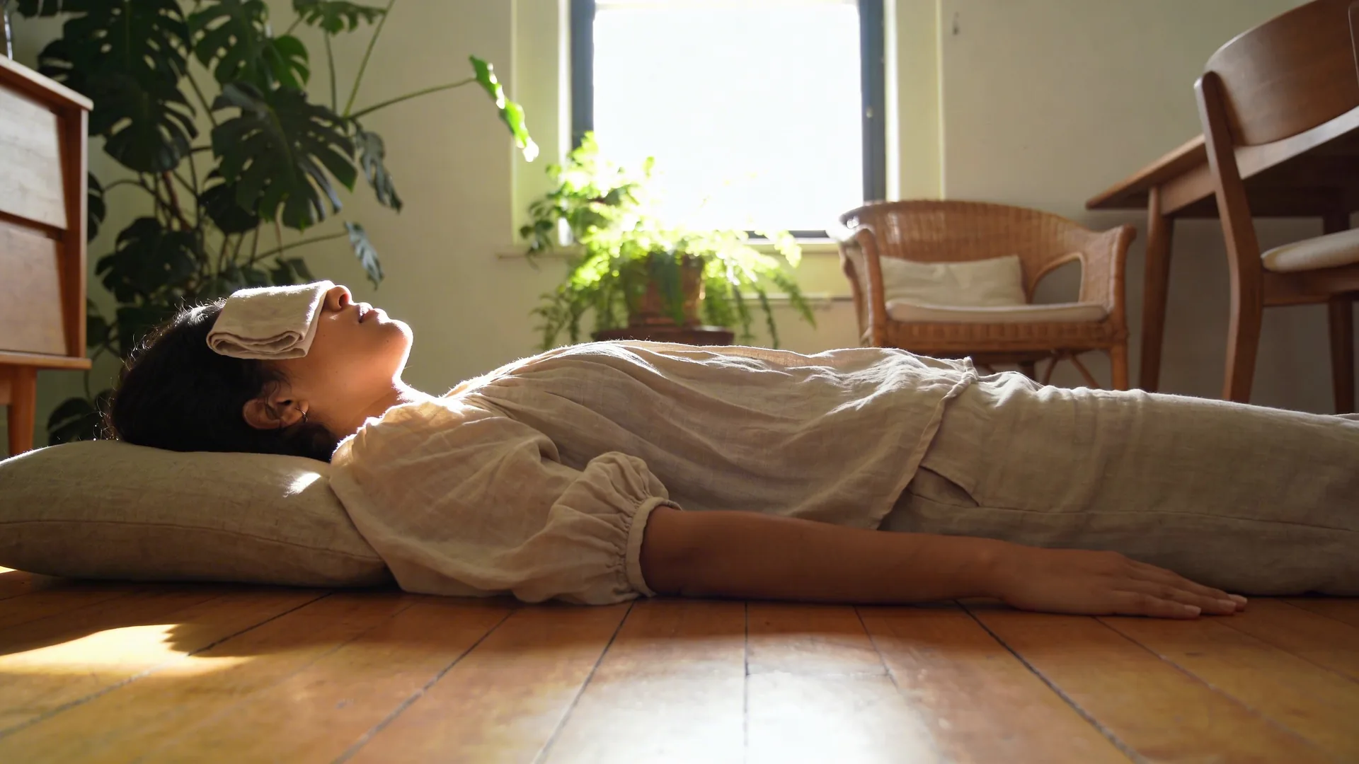 single-source natural light moment - somatic awakening symptoms